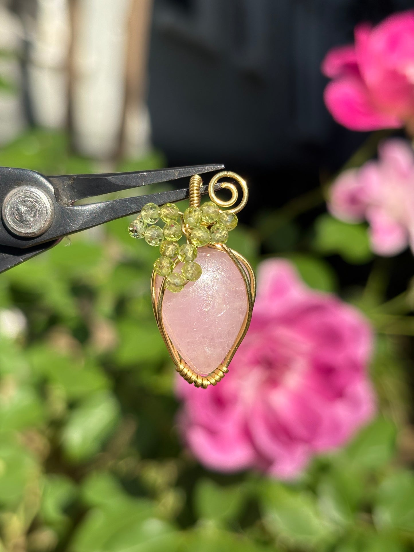 Kunzite x Peridot Strawberry 🍓